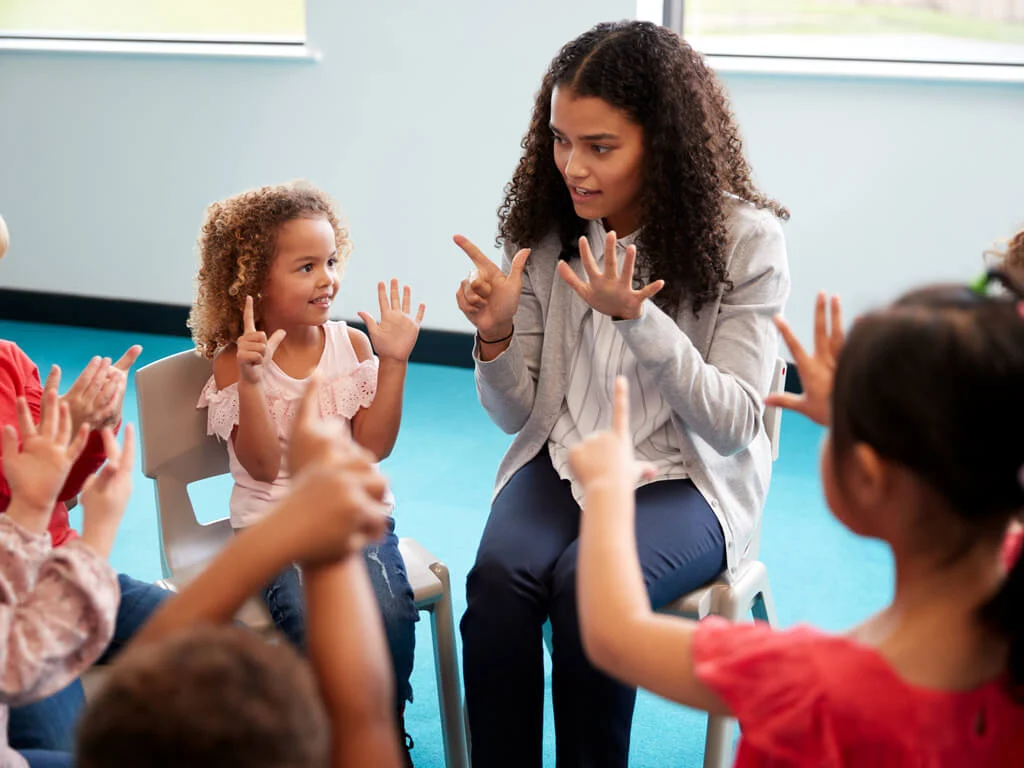 teacher teaching mental math strategies